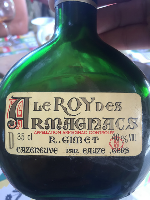 1.- Bouteille Basquaise